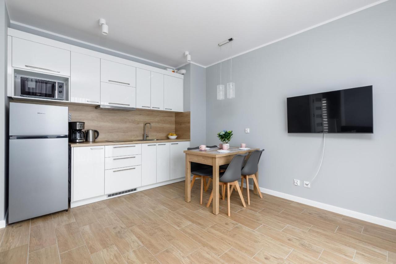 Apartment Rybacka With Parking&Balcony By Noclegi Renters Мендзыводзе Экстерьер фото